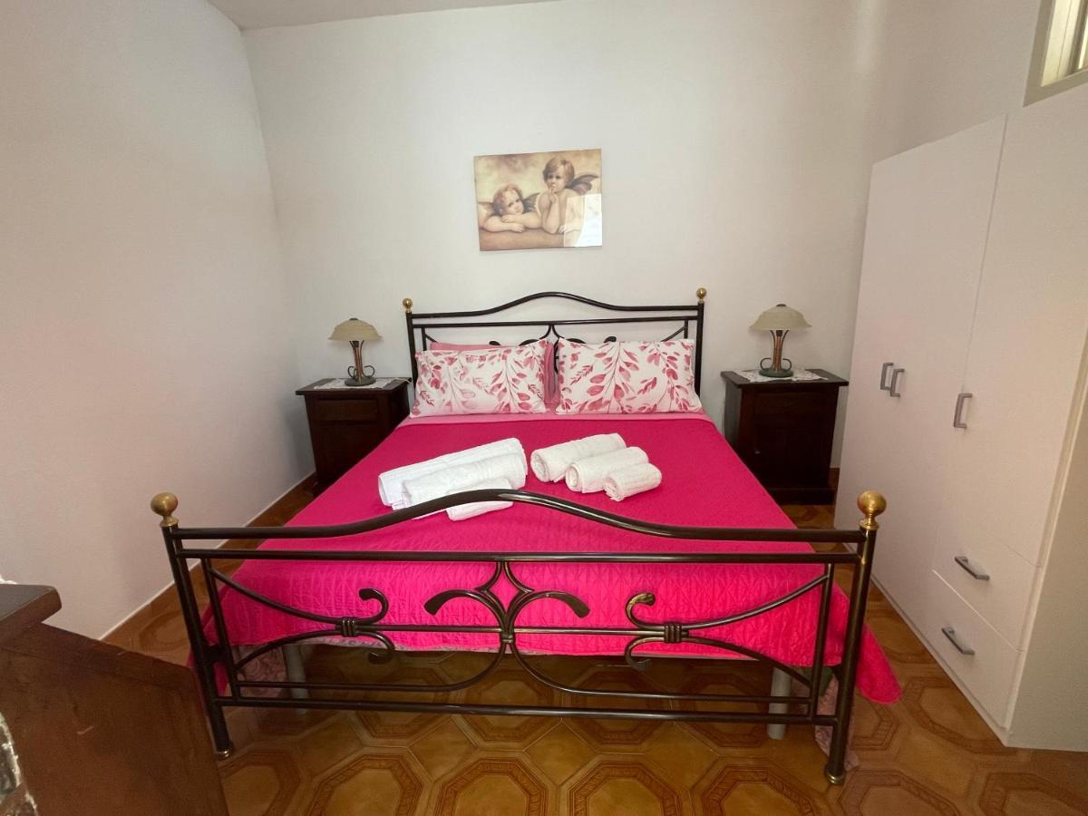 タオルミーナ Casa Rosyヴィラ エクステリア 写真